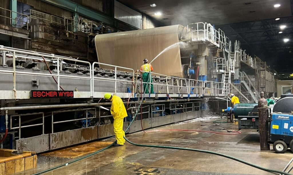 Essential Factors to Consider When Selecting an Industrial Cleaning Company