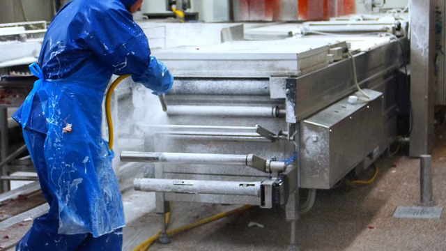 Comparing Eco-Friendly Cleaning Products for Industrial Sites